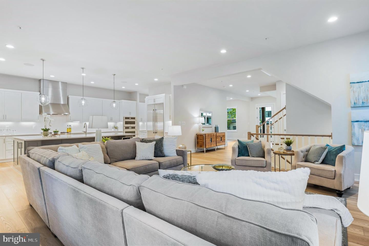 Bethesda, Maryland, 20817, United States, 5 Bedrooms Bedrooms, ,5 BathroomsBathrooms,Residential,Active,1880183