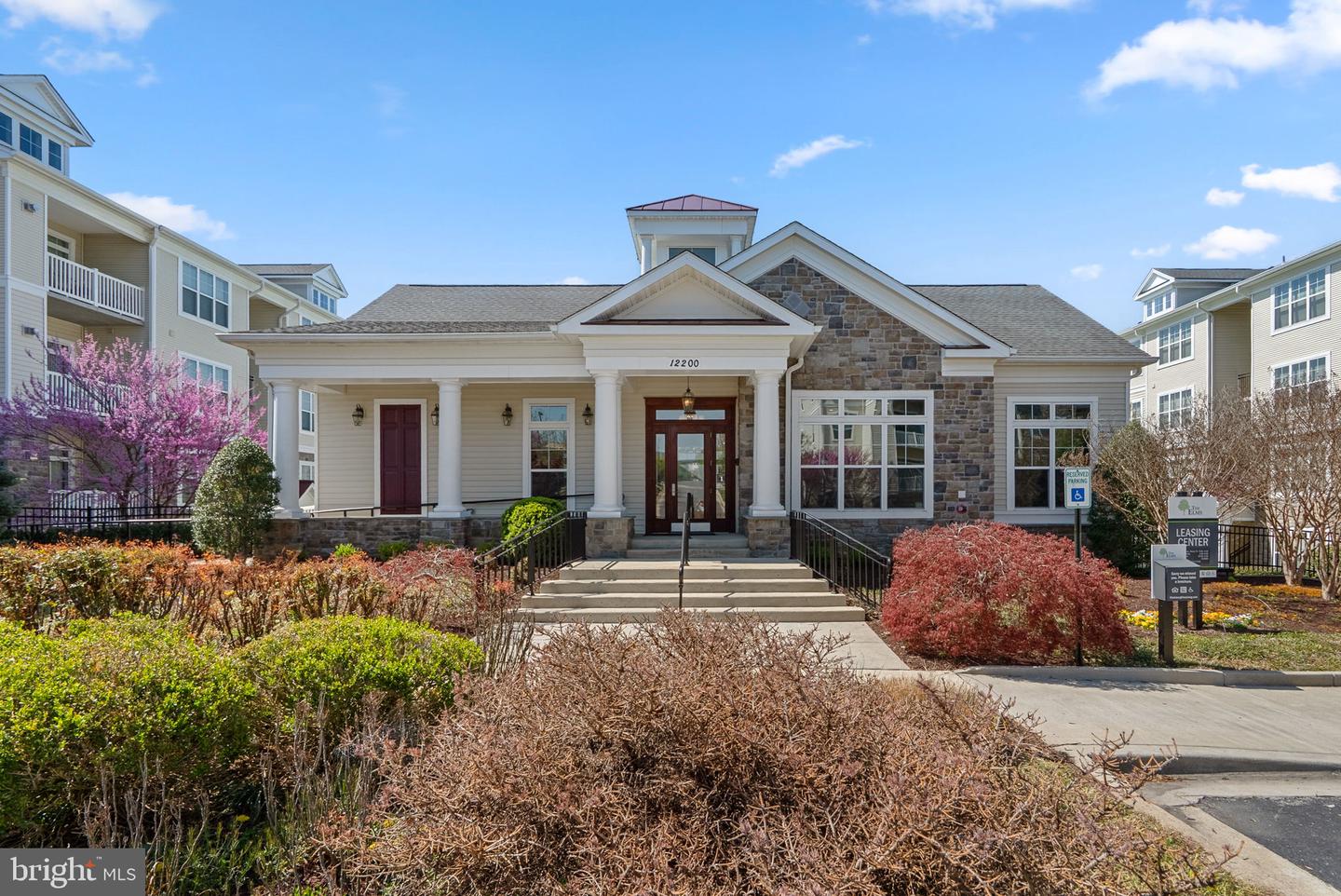 Clarksburg, Maryland, 20871, United States, 4 Bedrooms Bedrooms, ,4 BathroomsBathrooms,Residential,Active,2037095