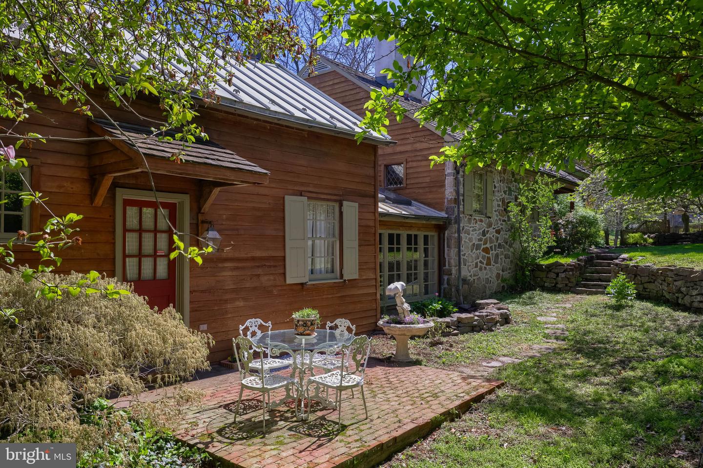 Reading, Pennsylvania, 19606, United States, 5 Bedrooms Bedrooms, ,4 BathroomsBathrooms,Residential,Active,2045028