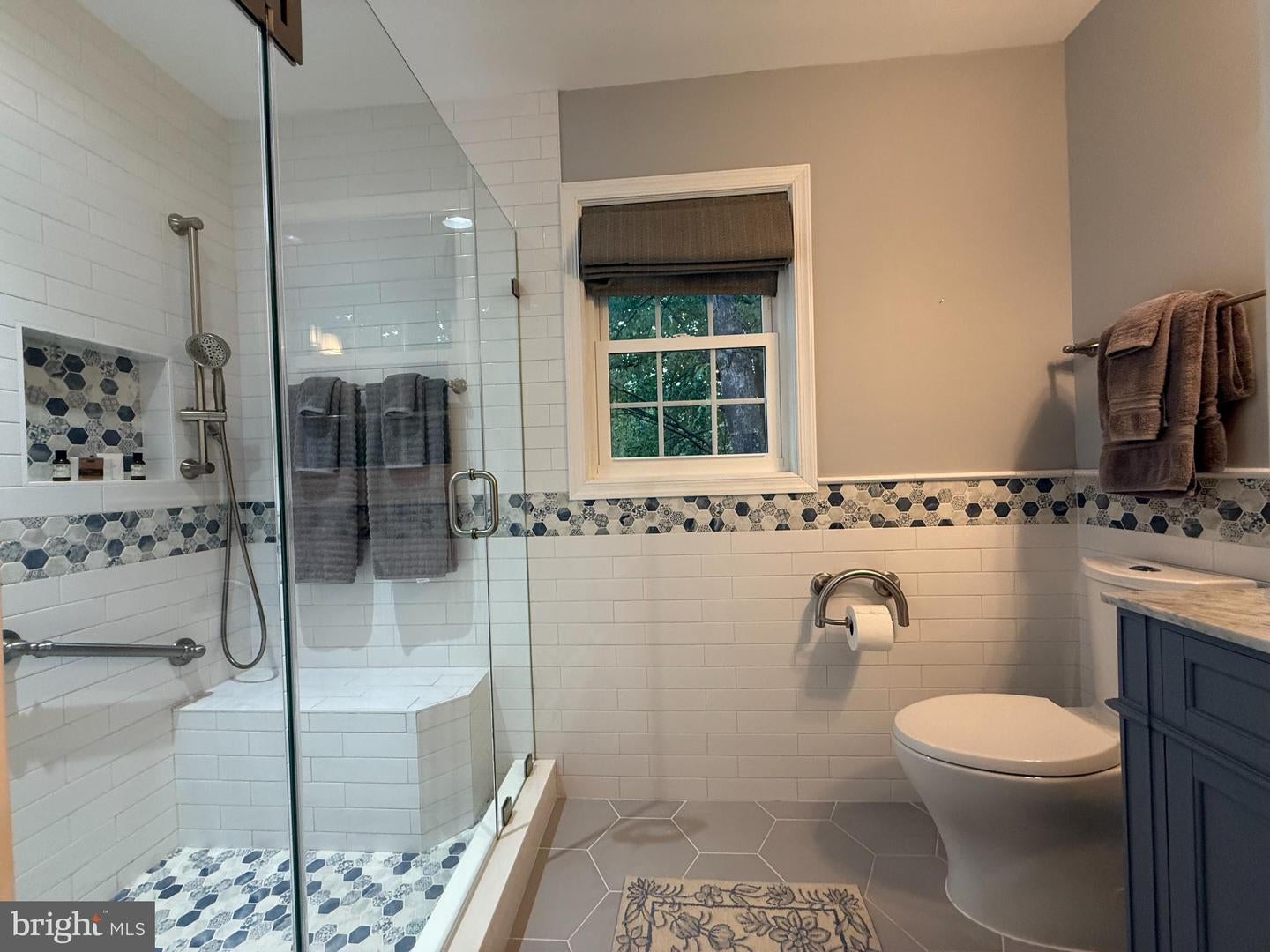 Herndon, Virginia, 20171, United States, 5 Bedrooms Bedrooms, ,3 BathroomsBathrooms,Residential,Active,1961930