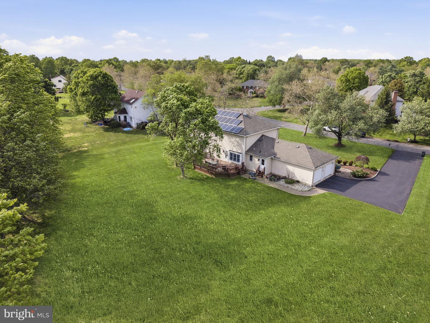 Princeton Junction, New Jersey, 08550, United States, 4 Bedrooms Bedrooms, ,3 BathroomsBathrooms,Residential,Contingent,2045693