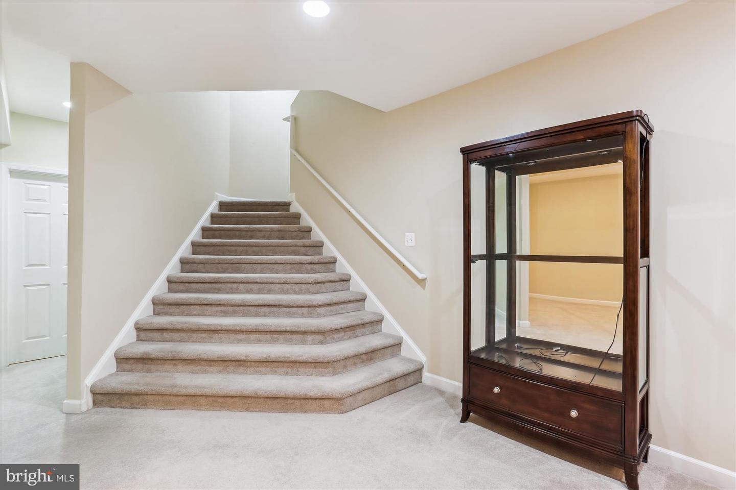 Frederick, Maryland, 21704, United States, 6 Bedrooms Bedrooms, ,4 BathroomsBathrooms,Residential,Active,1884907