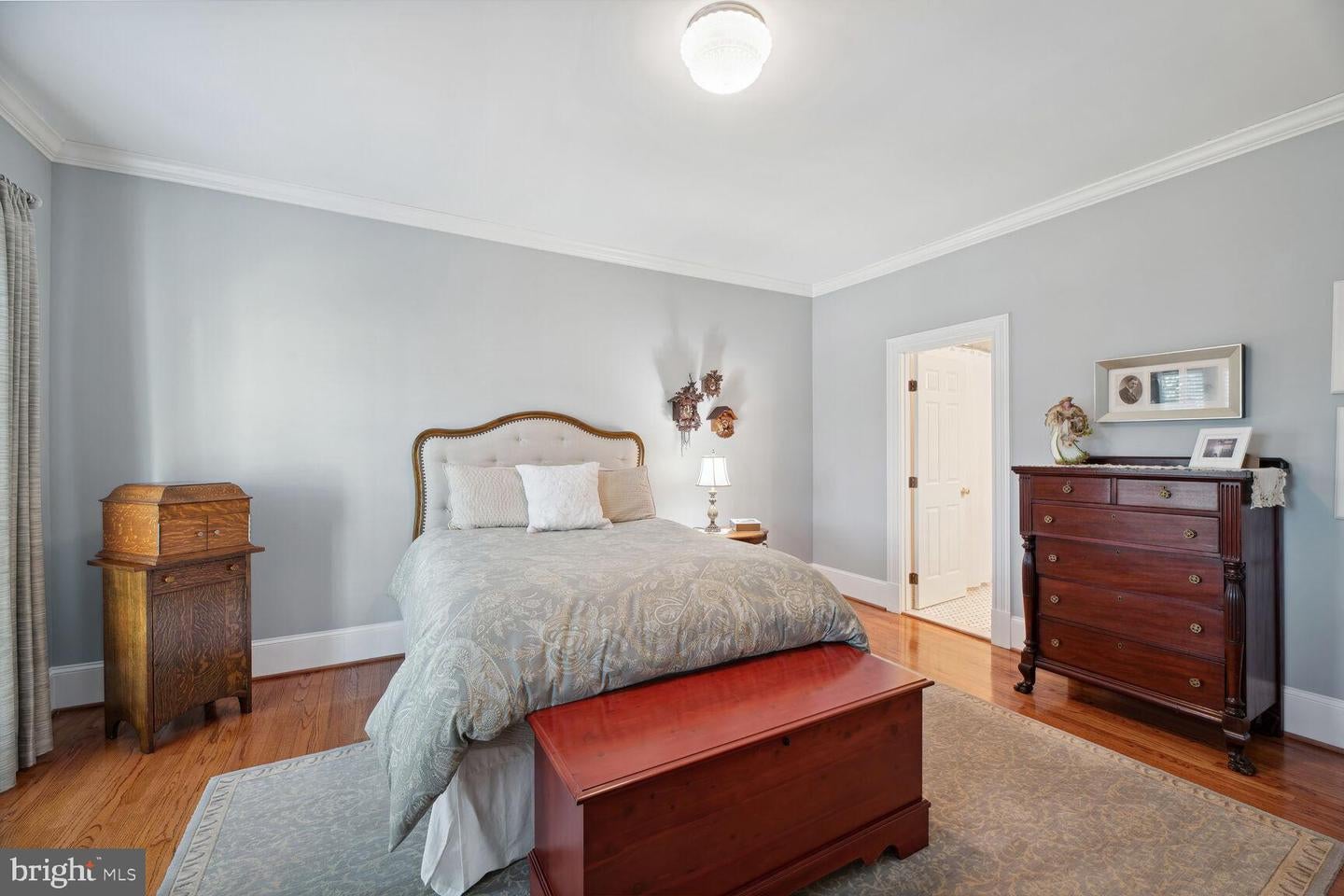 Mclean, Virginia, 22101, United States, 3 Bedrooms Bedrooms, ,6 BathroomsBathrooms,Residential,Contingent,1894225