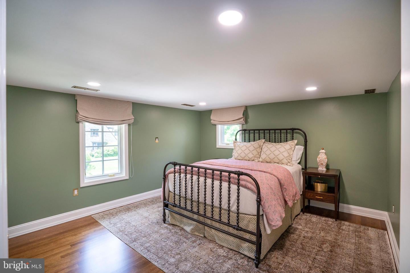 State College, Pennsylvania, 16803, United States, 5 Bedrooms Bedrooms, ,5 BathroomsBathrooms,Residential,Active,1946528