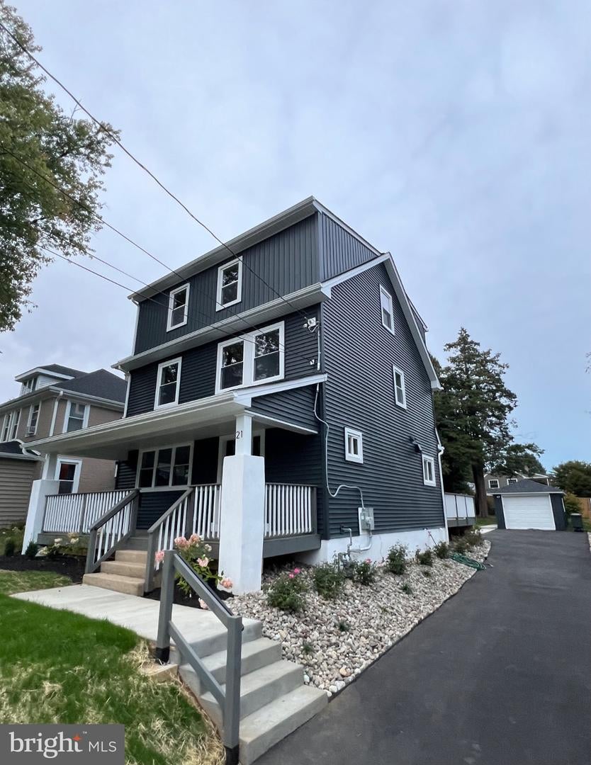 Paoli, Pennsylvania, 19301, United States, 4 Bedrooms Bedrooms, ,4 BathroomsBathrooms,Residential,Active,1953393