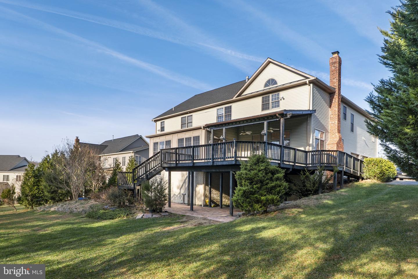 Clarksburg, Maryland, 20871, United States, 5 Bedrooms Bedrooms, ,5 BathroomsBathrooms,Residential,Active,2001354