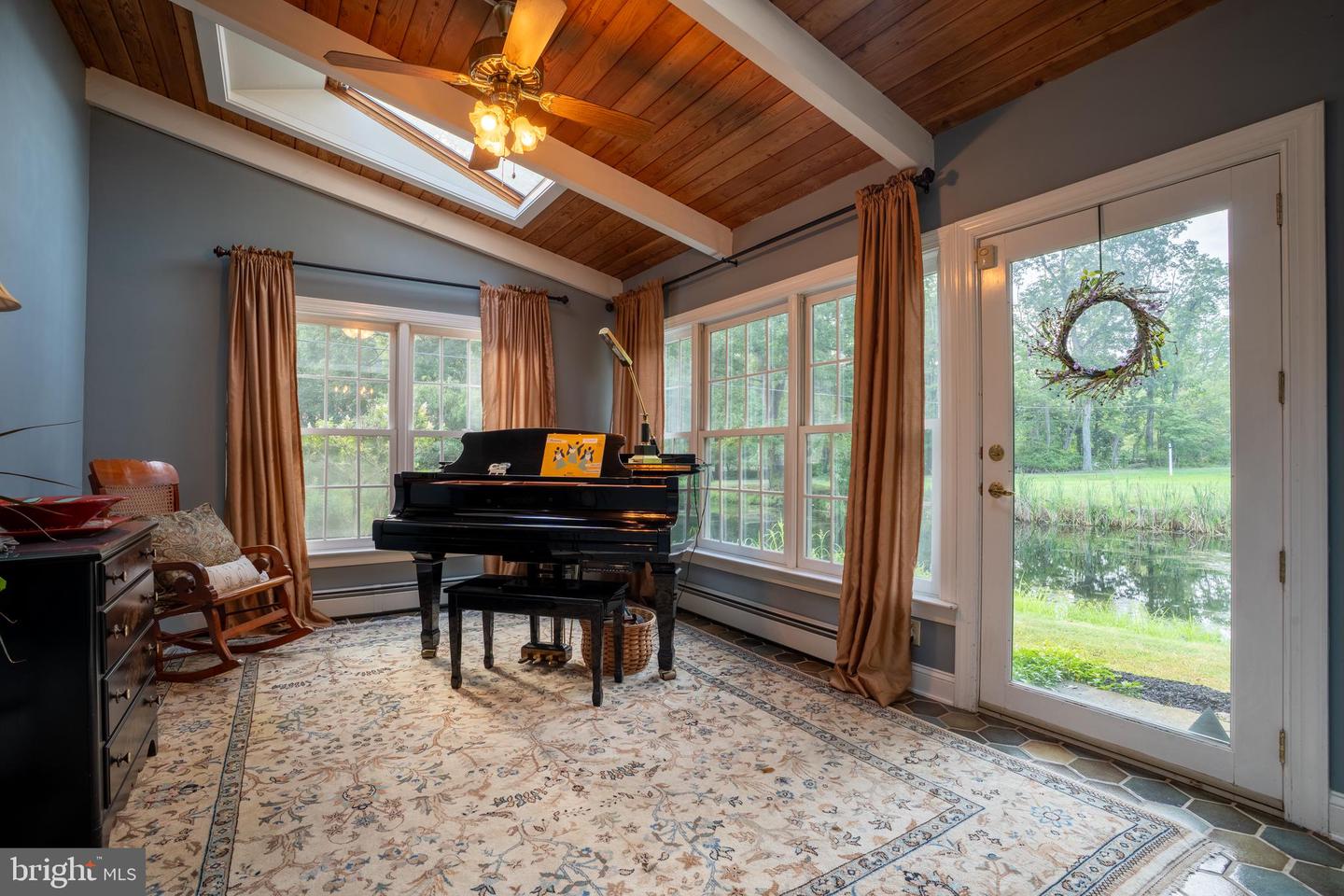 Quakertown, Pennsylvania, 18951, United States, 5 Bedrooms Bedrooms, ,5 BathroomsBathrooms,Residential,Active,1919051