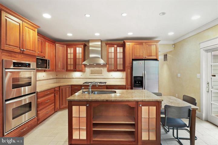 Mclean, Virginia, 22101, United States, 3 Bedrooms Bedrooms, ,3 BathroomsBathrooms,Residential,Active,1922333