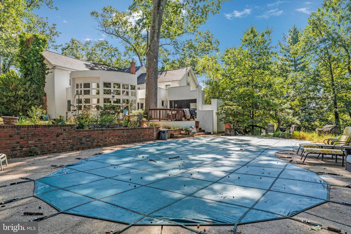 Oakton, Virginia, 22124, United States, 6 Bedrooms Bedrooms, ,8 BathroomsBathrooms,Residential,Active,1945467