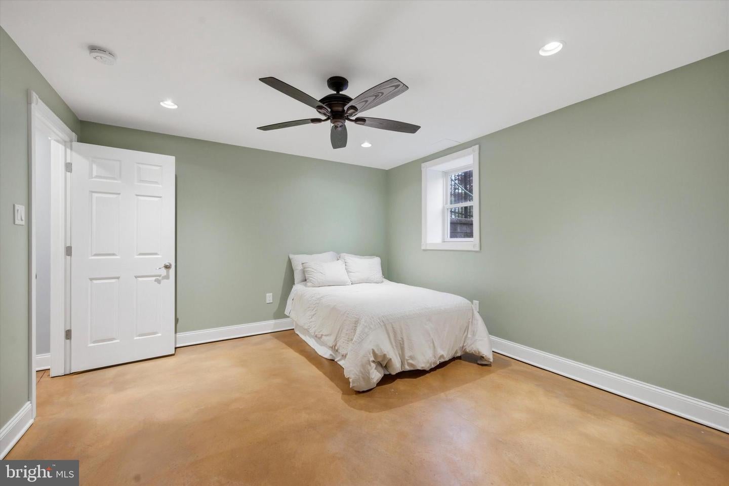 Souderton, Pennsylvania, 18964, United States, 4 Bedrooms Bedrooms, ,4 BathroomsBathrooms,Residential,Active,2042228