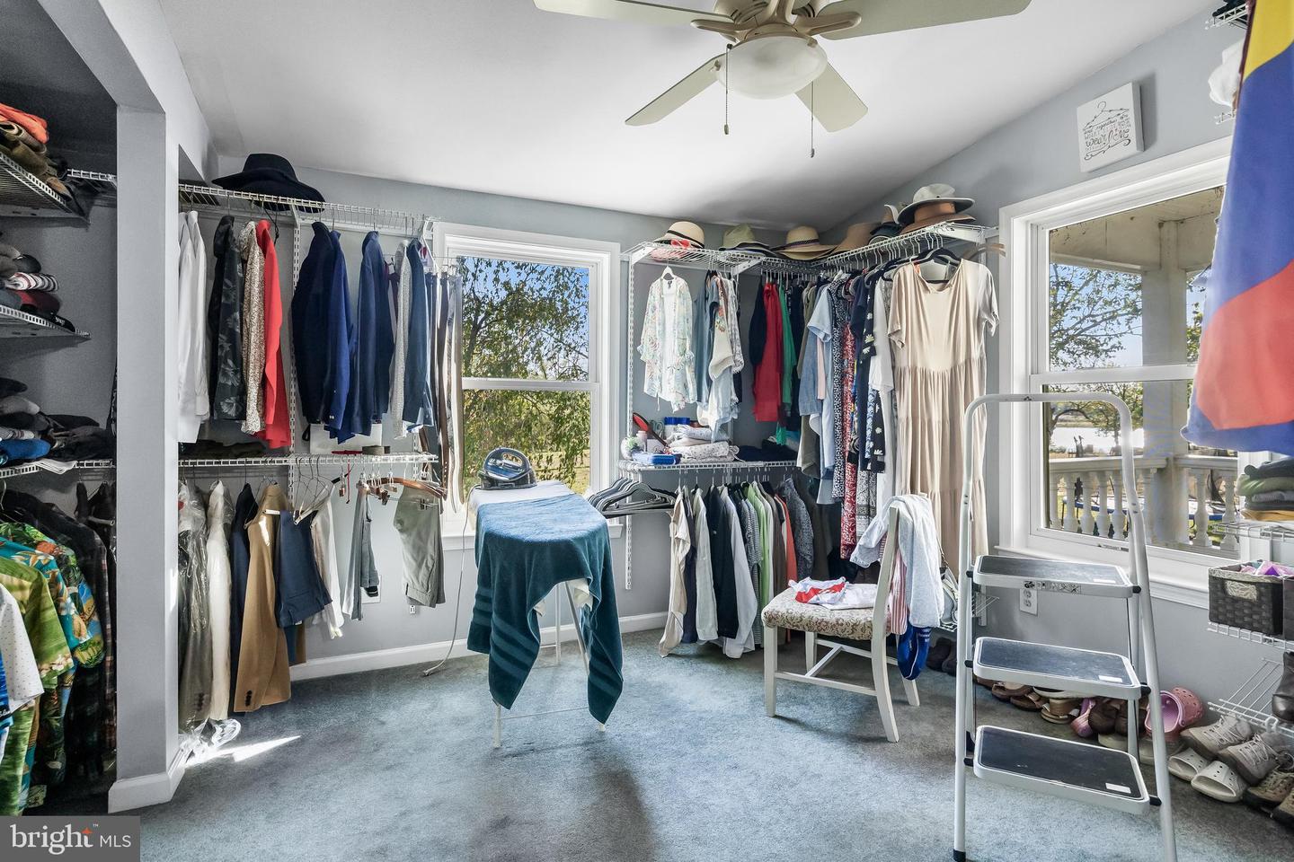 Delanco, New Jersey, 08075, United States, 5 Bedrooms Bedrooms, ,3 BathroomsBathrooms,Residential,Active,1914605