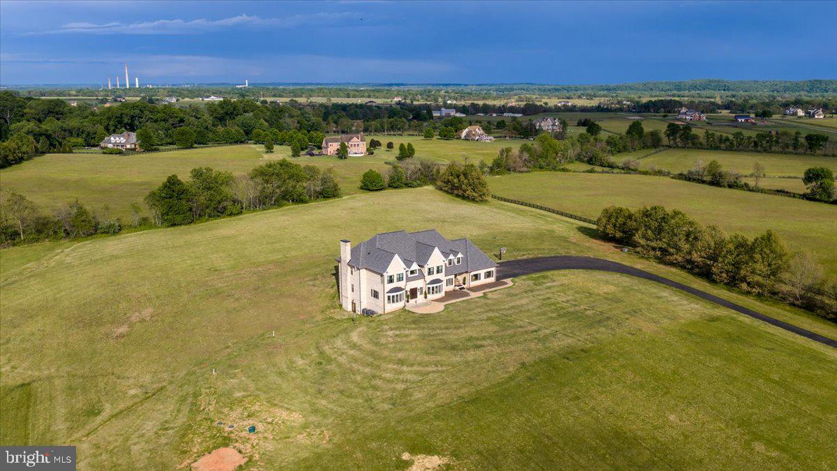 Leesburg, Virginia, 20176, United States, 4 Bedrooms Bedrooms, ,7 BathroomsBathrooms,Residential,Active,2045788