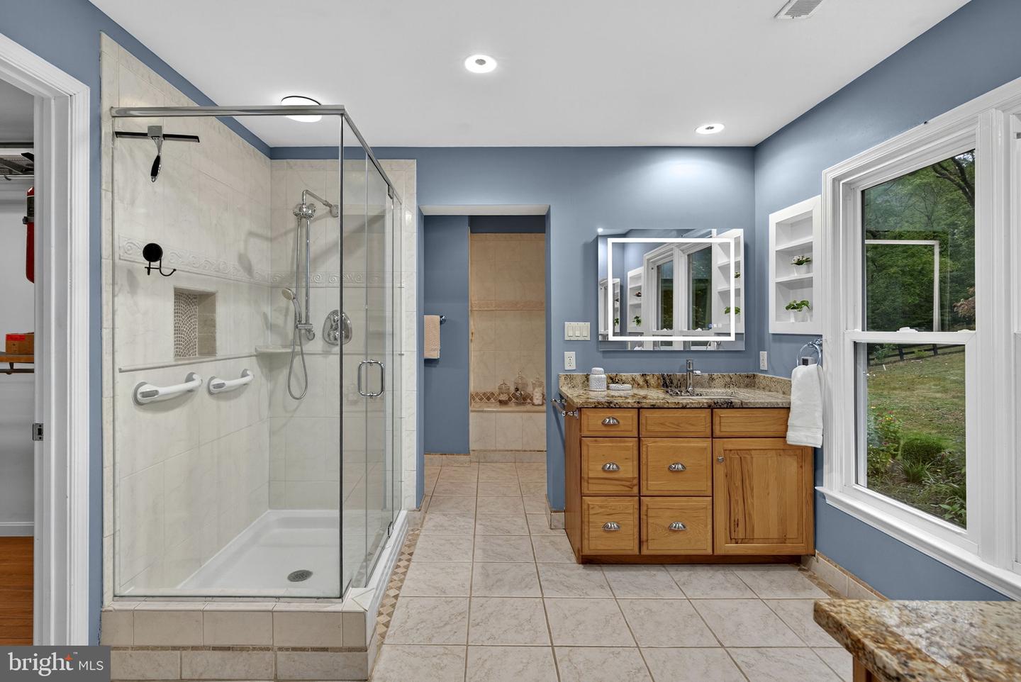 Lovettsville, Virginia, 20180, United States, ,2 BathroomsBathrooms,Residential,Active,1954034