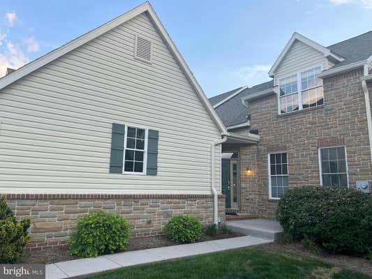 1120 TURNBERRY LN, YORK, PA 17403 - Image 1