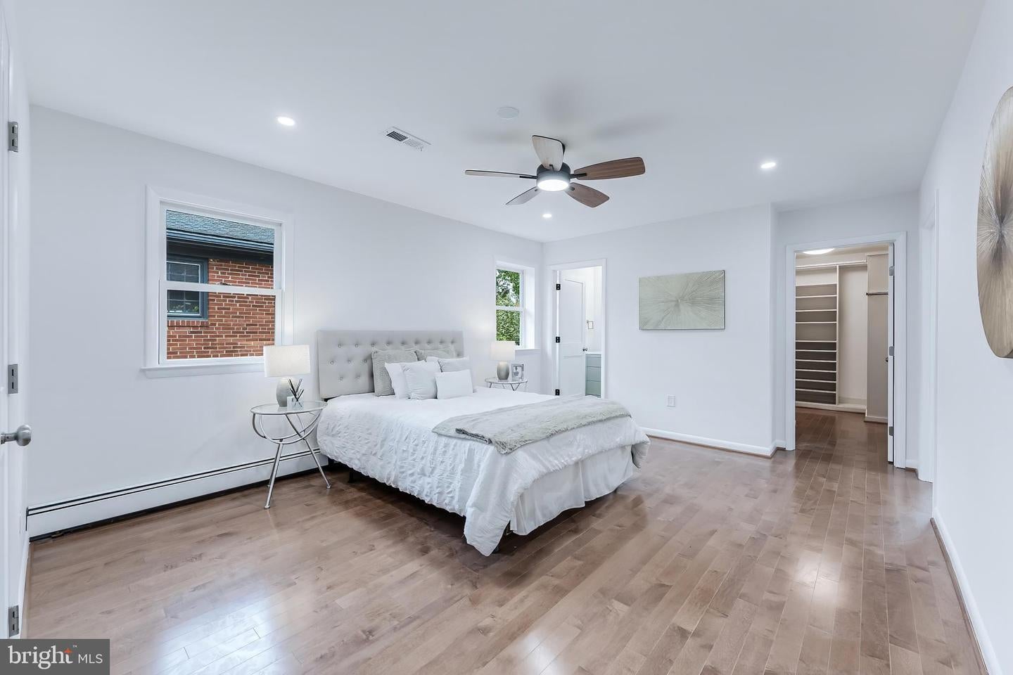 Arlington, Virginia, 22204, United States, 4 Bedrooms Bedrooms, ,3 BathroomsBathrooms,Residential,Active,2045018