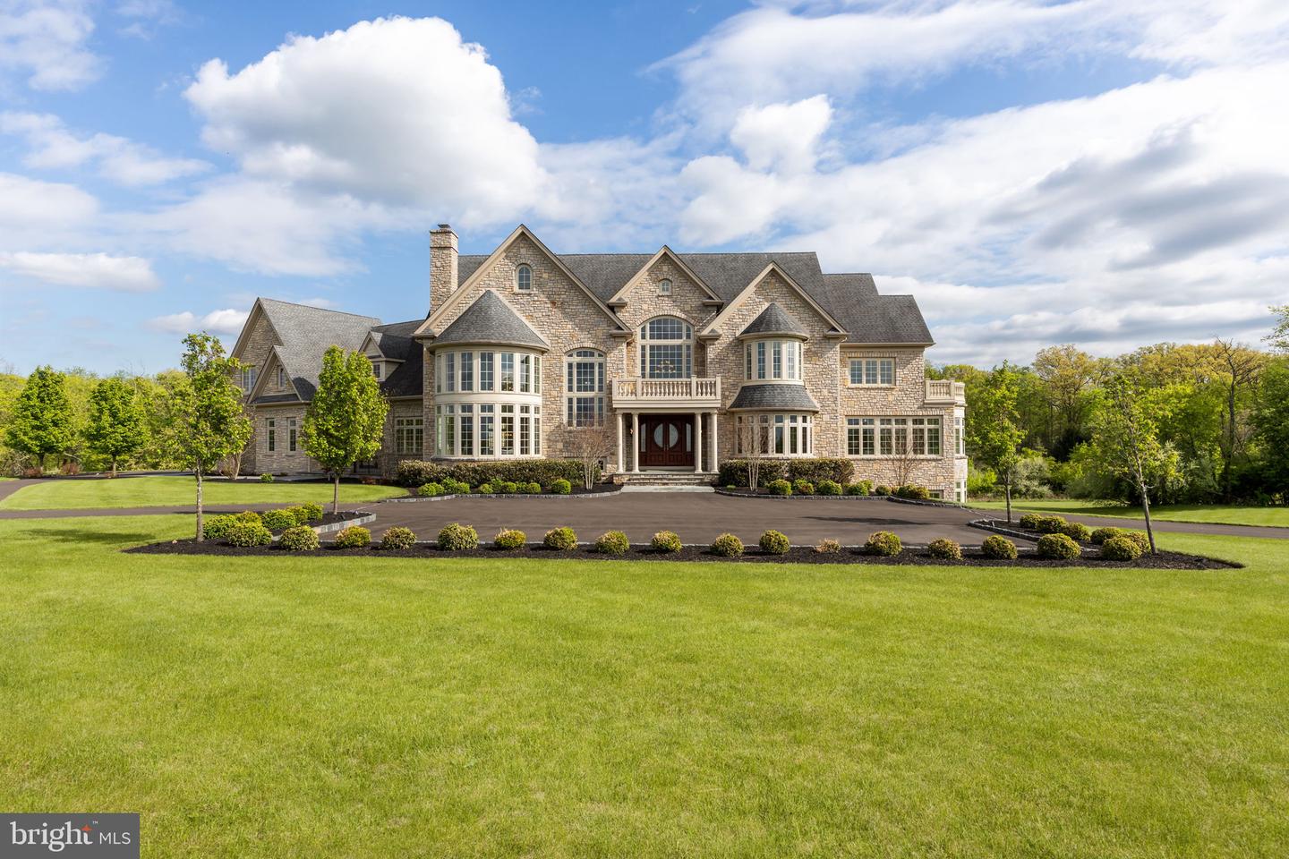 Perched at the pinnacle of an exclusive Upper Makefield Township encla – image 87