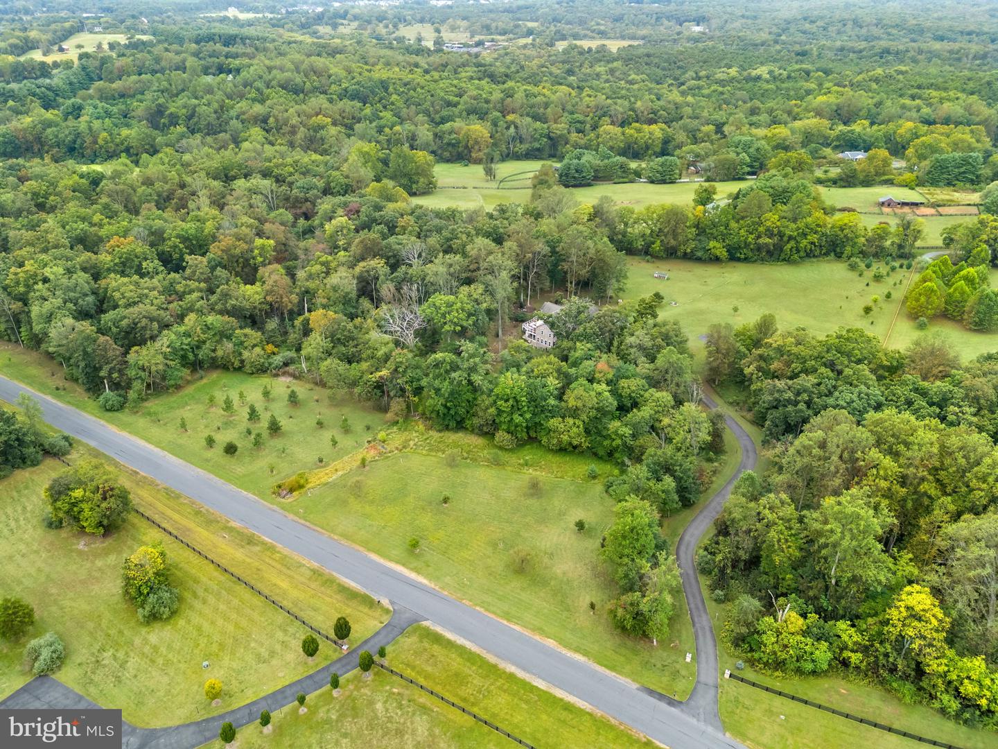 Ashburn, Virginia, 20148, United States, 5 Bedrooms Bedrooms, ,6 BathroomsBathrooms,Residential,Active,1952301