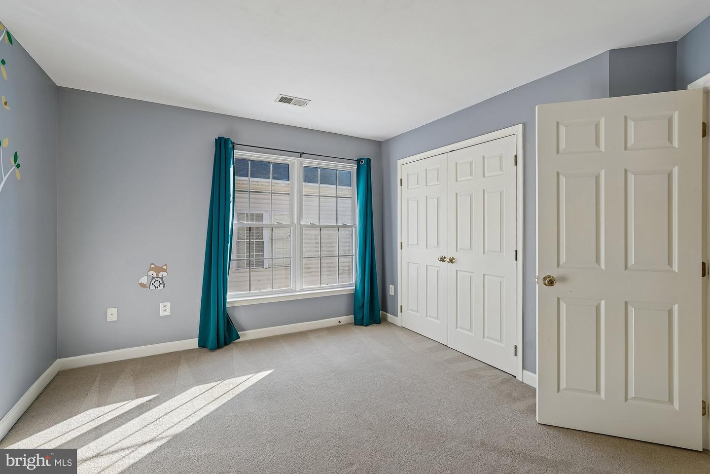 Chantilly, Virginia, 20152, United States, 4 Bedrooms Bedrooms, ,5 BathroomsBathrooms,Residential,Active,2015820