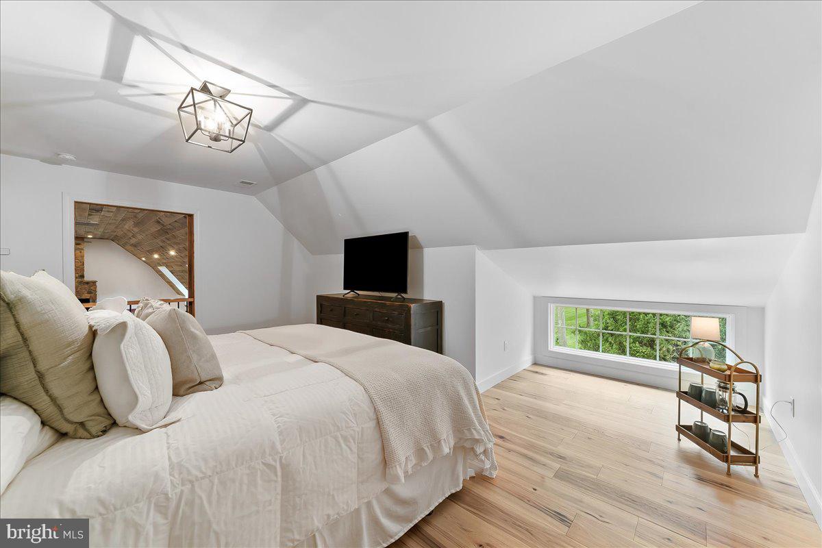 Wilmington, Delaware, 19807, United States, 5 Bedrooms Bedrooms, ,6 BathroomsBathrooms,Residential,Active,1988434