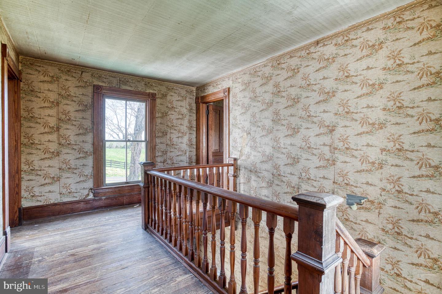 Culpeper, Virginia, 22701, United States, 4 Bedrooms Bedrooms, ,1 BathroomBathrooms,Residential,Active,1799358
