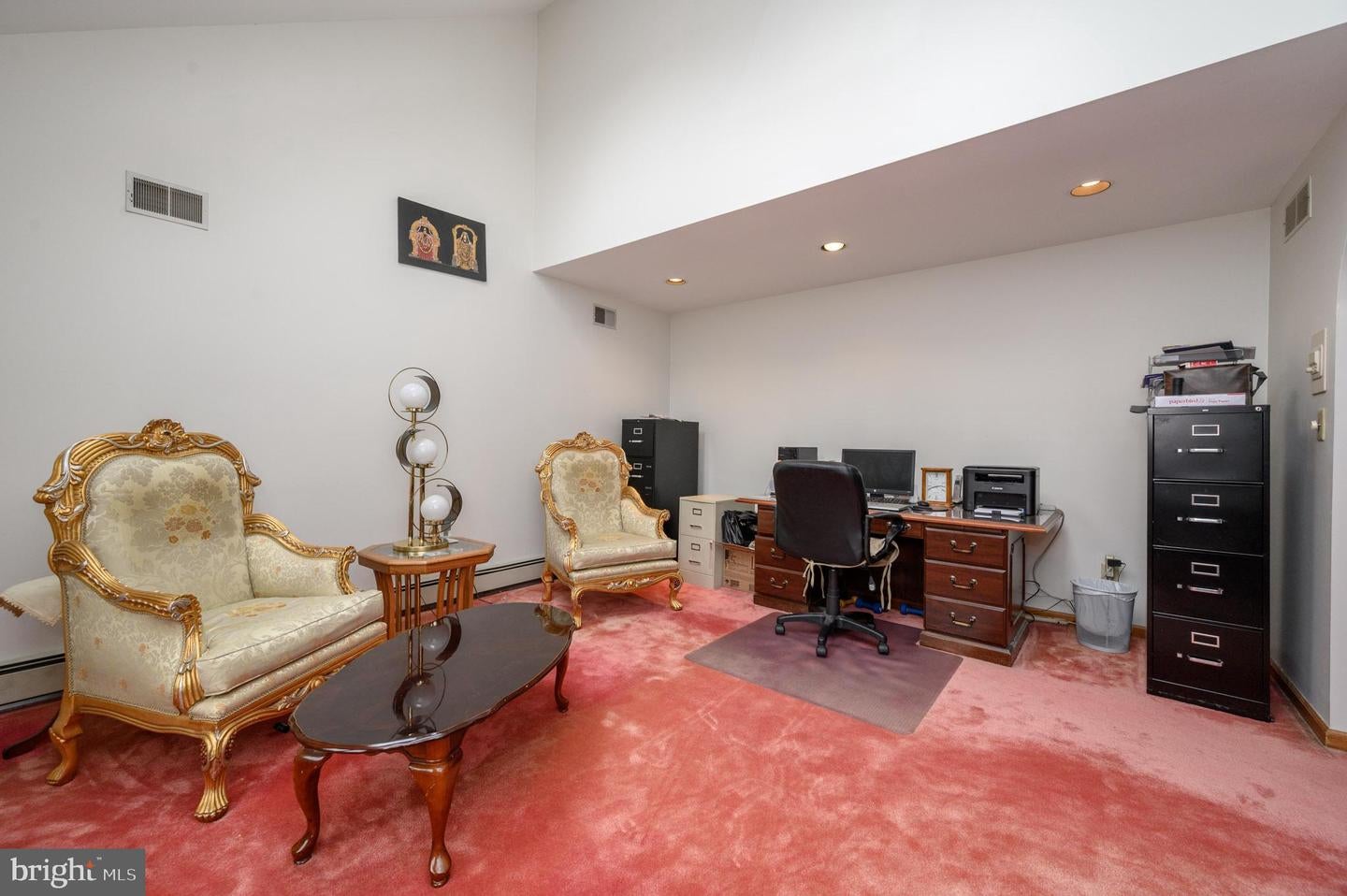 Monmouth Junction, New Jersey, 08852, United States, 5 Bedrooms Bedrooms, ,5 BathroomsBathrooms,Residential,Active,1987239