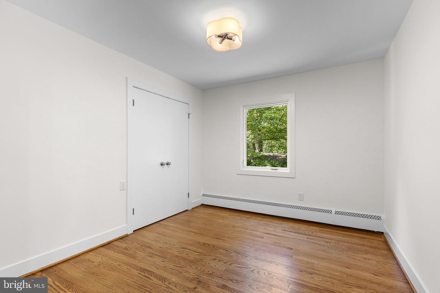 Falls Church, Virginia, 22044, United States, 4 Bedrooms Bedrooms, ,3 BathroomsBathrooms,Residential,Active,1894525