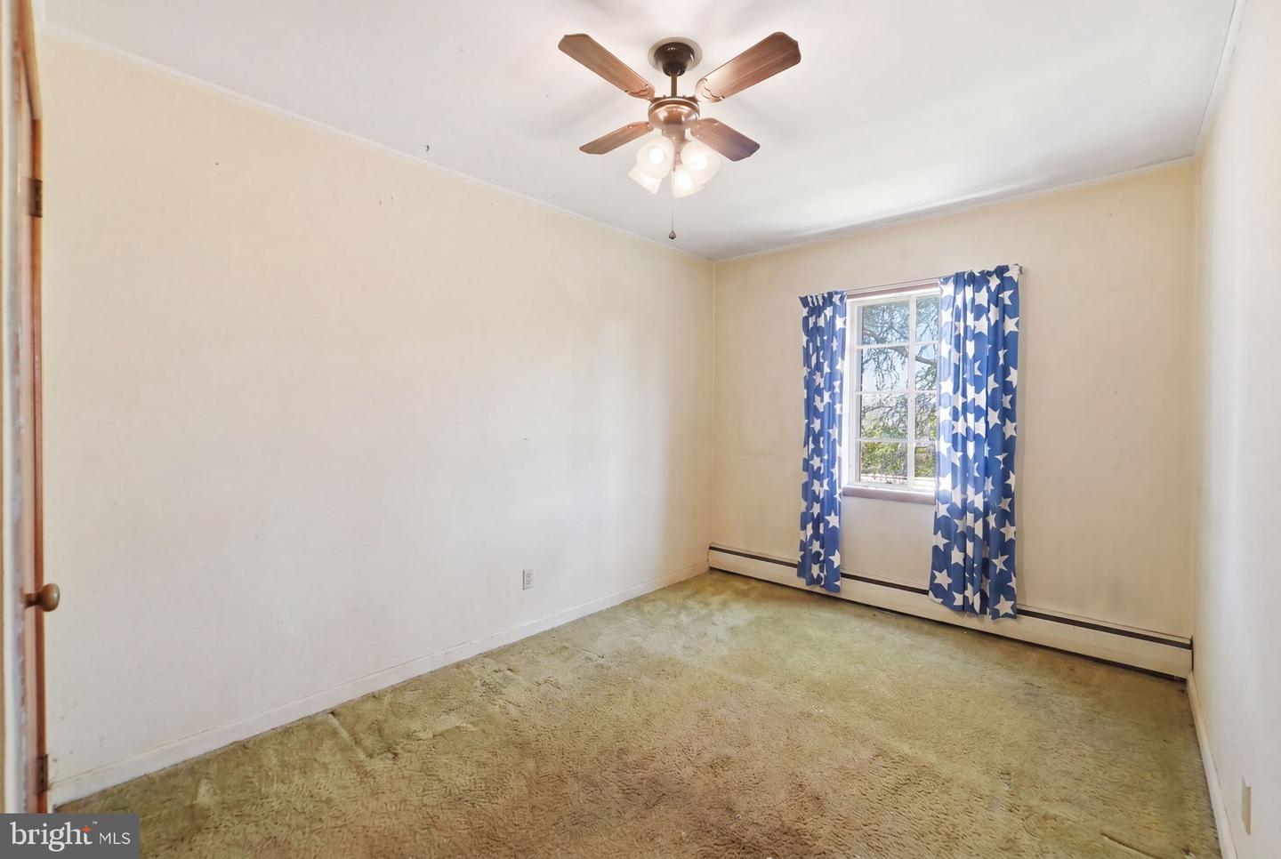 Laurel, Maryland, 20707, United States, 5 Bedrooms Bedrooms, ,6 BathroomsBathrooms,Residential,Active,2052098