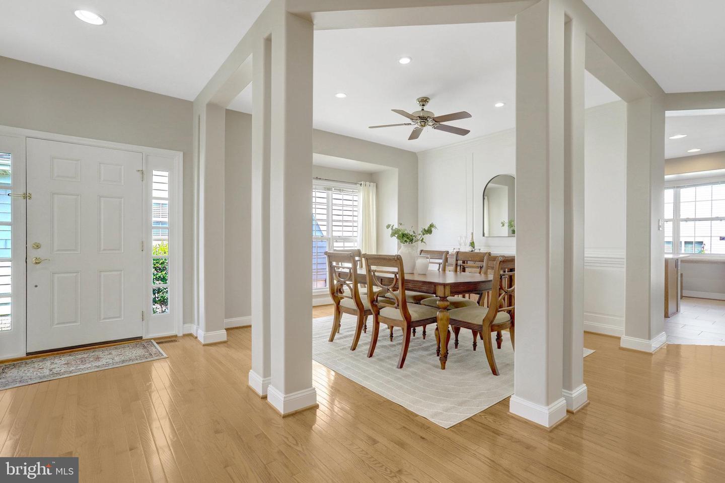 Springfield, Virginia, 22152, United States, 4 Bedrooms Bedrooms, ,4 BathroomsBathrooms,Residential,Active,1893217