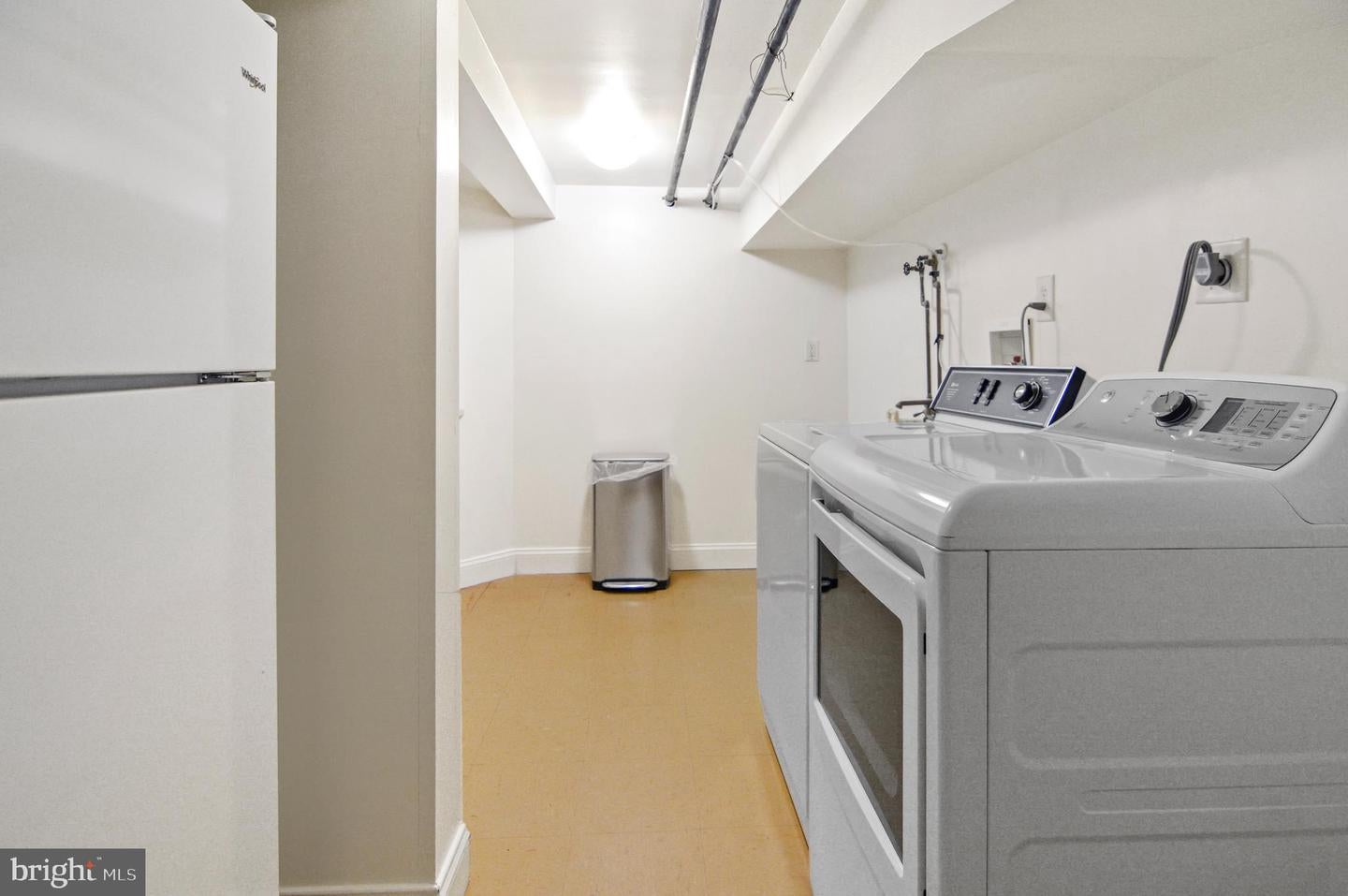 Owings Mills, Maryland, 21117, United States, 5 Bedrooms Bedrooms, ,4 BathroomsBathrooms,Residential,Active,1971806