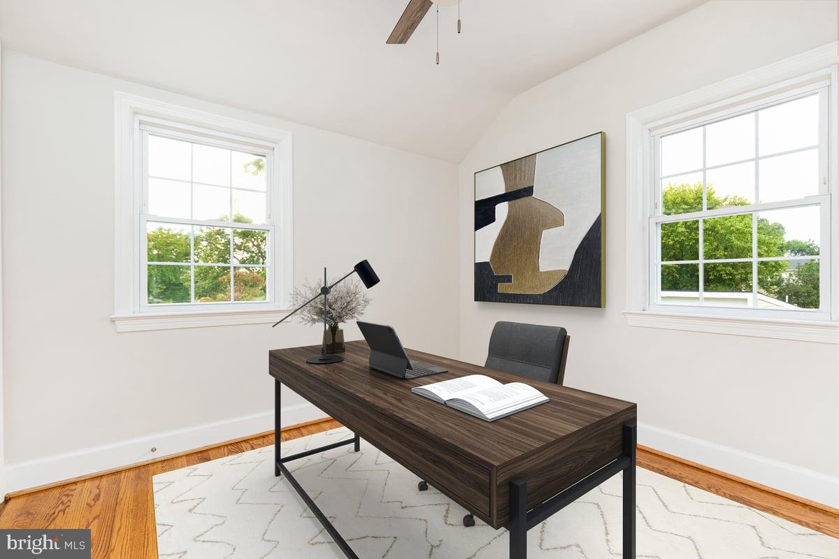 Arlington, Virginia, 22205, United States, 4 Bedrooms Bedrooms, ,4 BathroomsBathrooms,Residential,Active,1936390