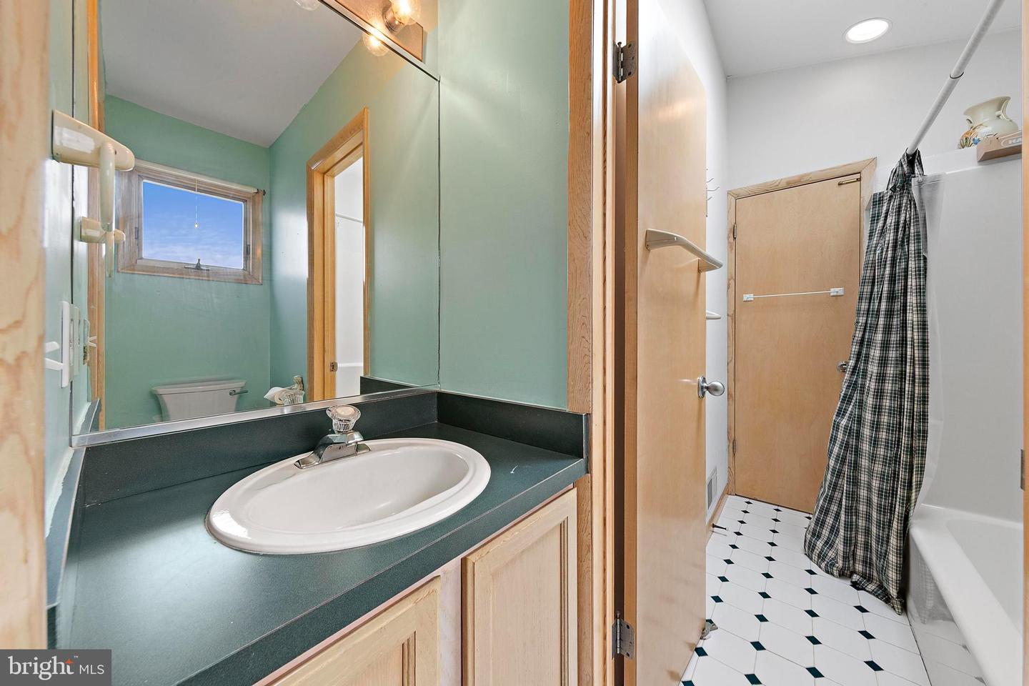 Long Beach Township, New Jersey, 08008, United States, 4 Bedrooms Bedrooms, ,2 BathroomsBathrooms,Residential,Active,1968112