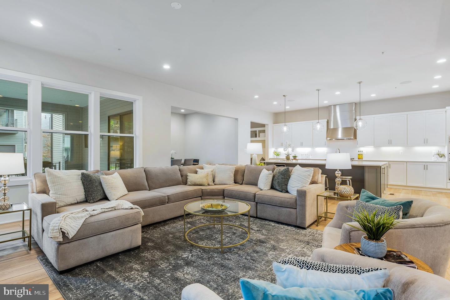 Bethesda, Maryland, 20817, United States, 5 Bedrooms Bedrooms, ,5 BathroomsBathrooms,Residential,Active,1880183