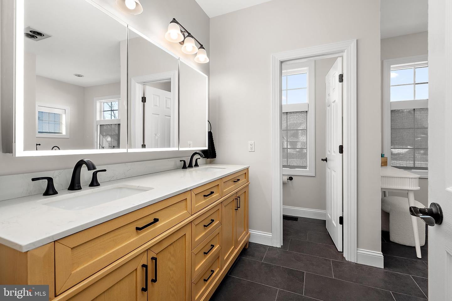 Berlin, Maryland, 21811, United States, 3 Bedrooms Bedrooms, ,4 BathroomsBathrooms,Residential,Active,2000216