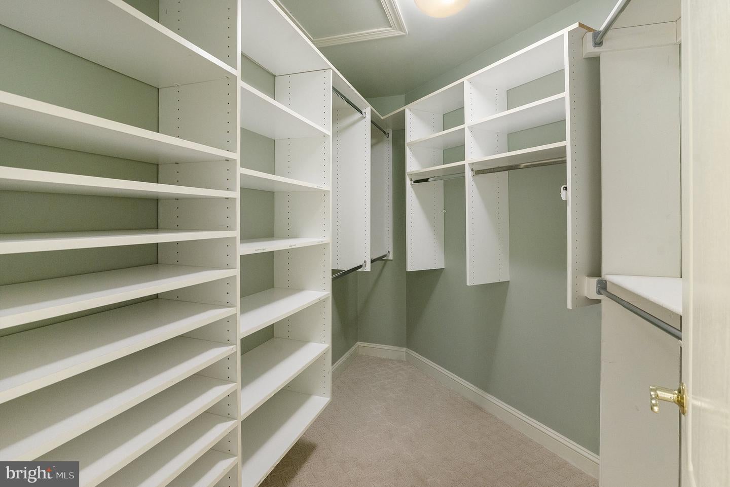 Sellersville, Pennsylvania, 18960, United States, 10 Bedrooms Bedrooms, ,7 BathroomsBathrooms,Residential,Active,1965847