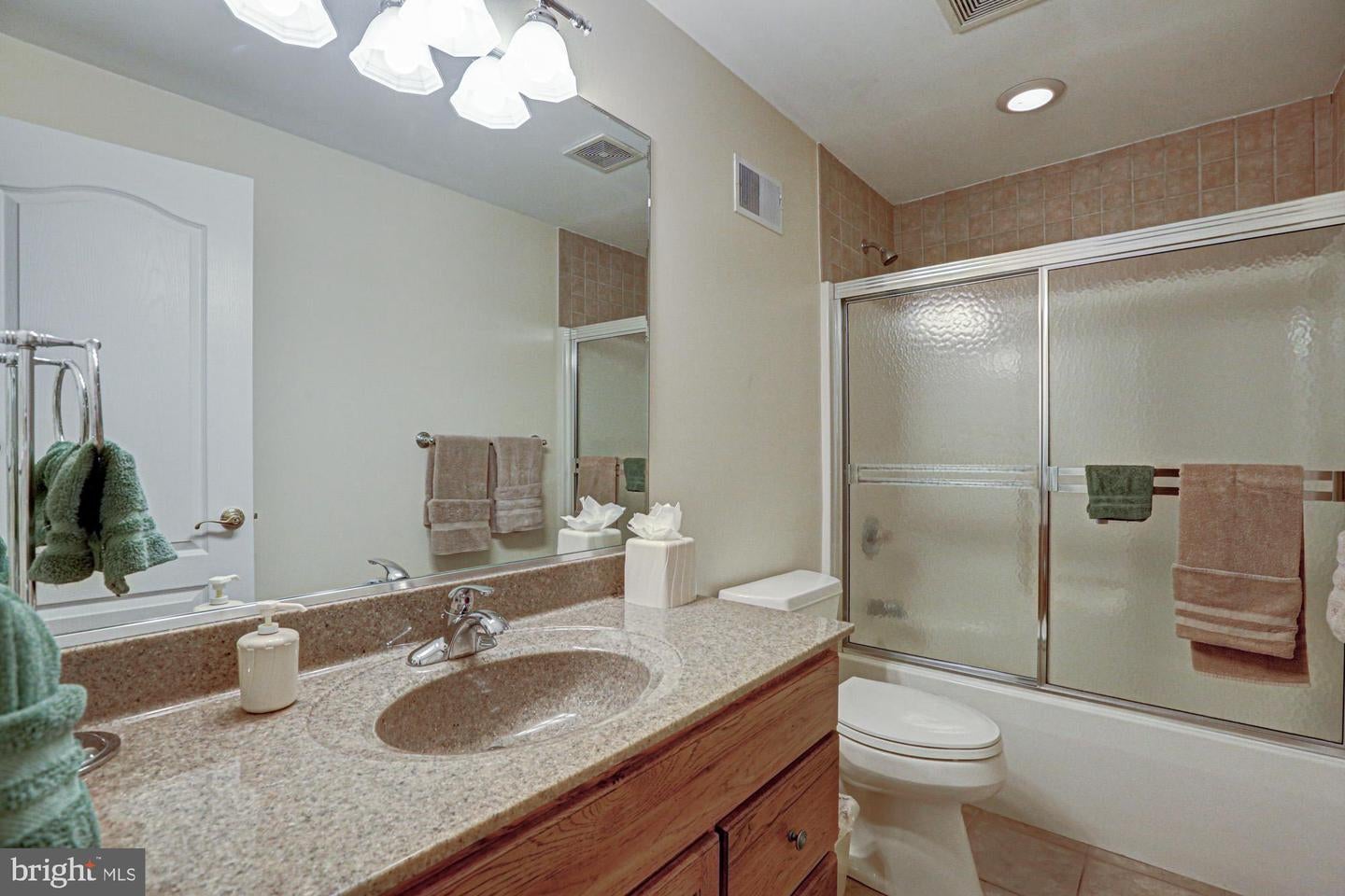 Kennett Square, Pennsylvania, 19348, United States, 5 Bedrooms Bedrooms, ,5 BathroomsBathrooms,Residential,Active,1806597