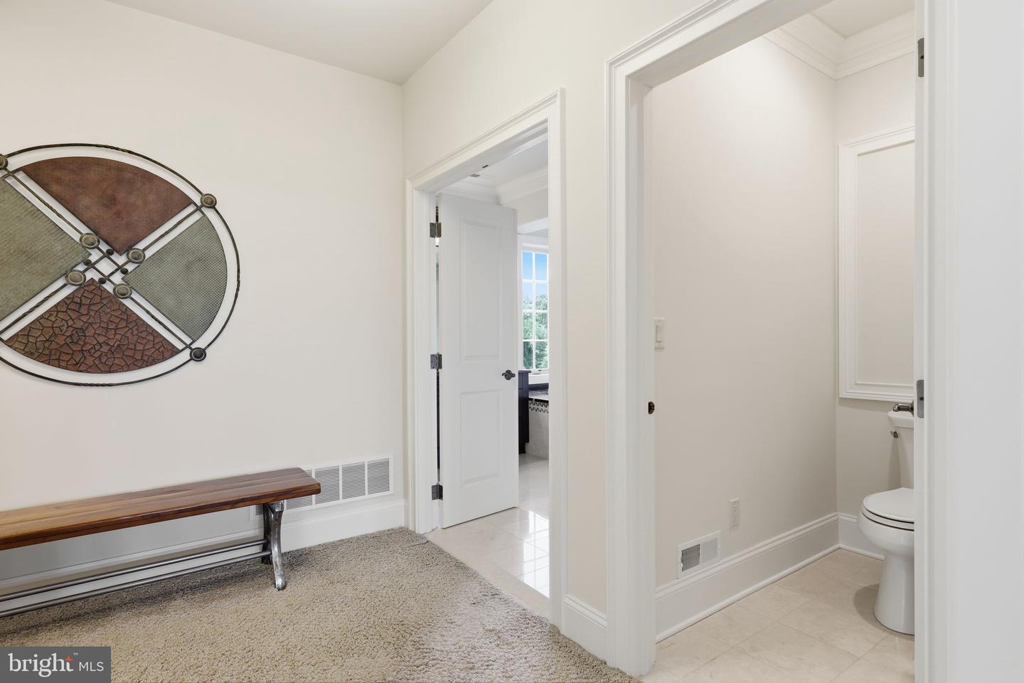 Perched at the pinnacle of an exclusive Upper Makefield Township encla – image 59