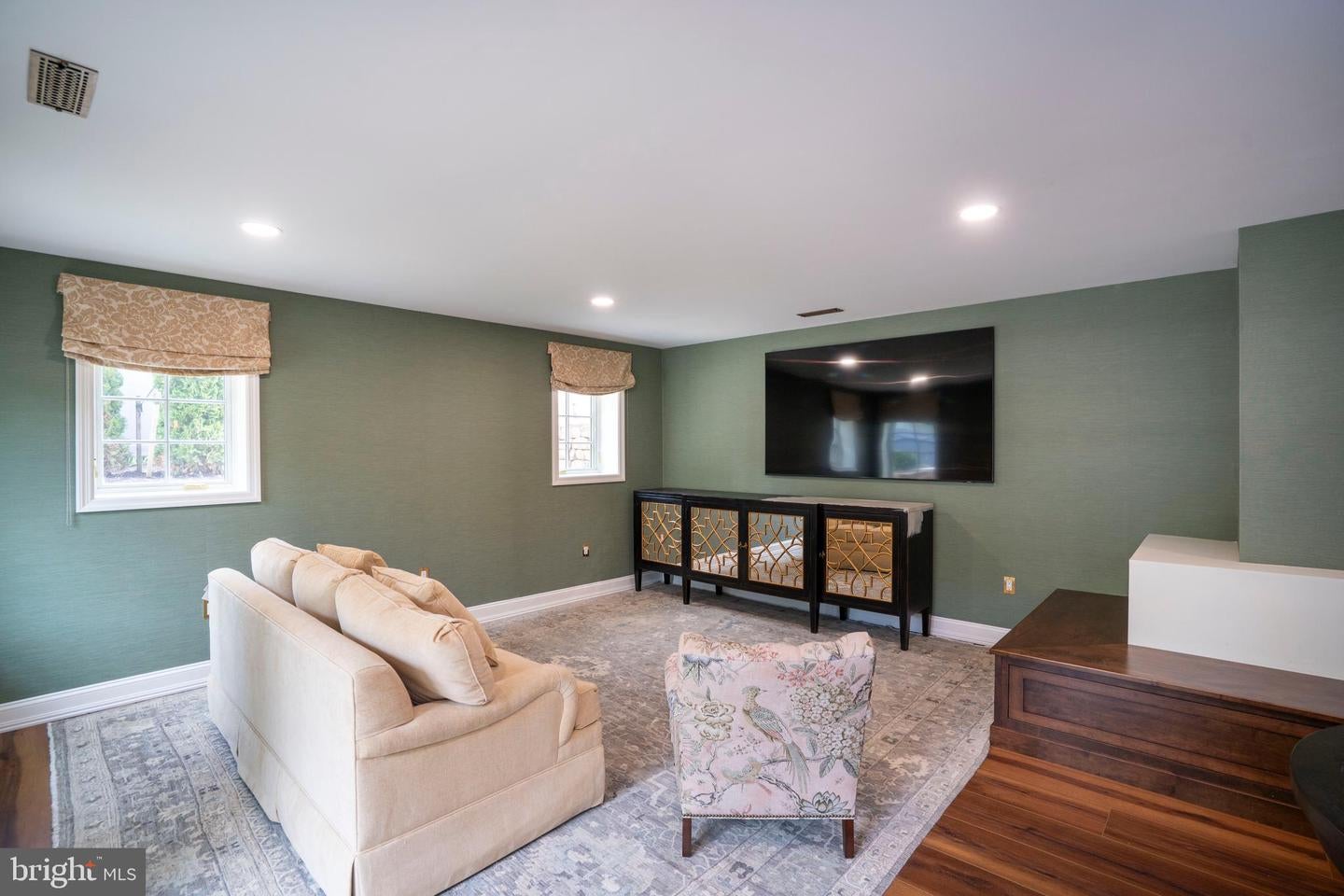 State College, Pennsylvania, 16803, United States, 5 Bedrooms Bedrooms, ,5 BathroomsBathrooms,Residential,Active,1946528