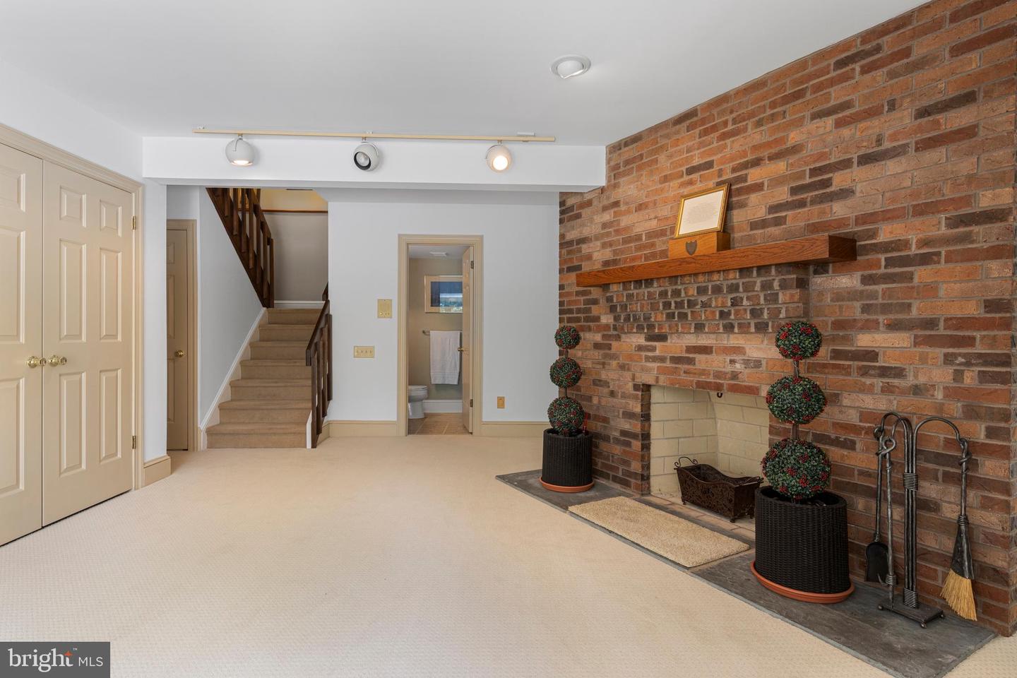 Chadds Ford, Pennsylvania, 19317, United States, 5 Bedrooms Bedrooms, ,5 BathroomsBathrooms,Residential,Active,2052016
