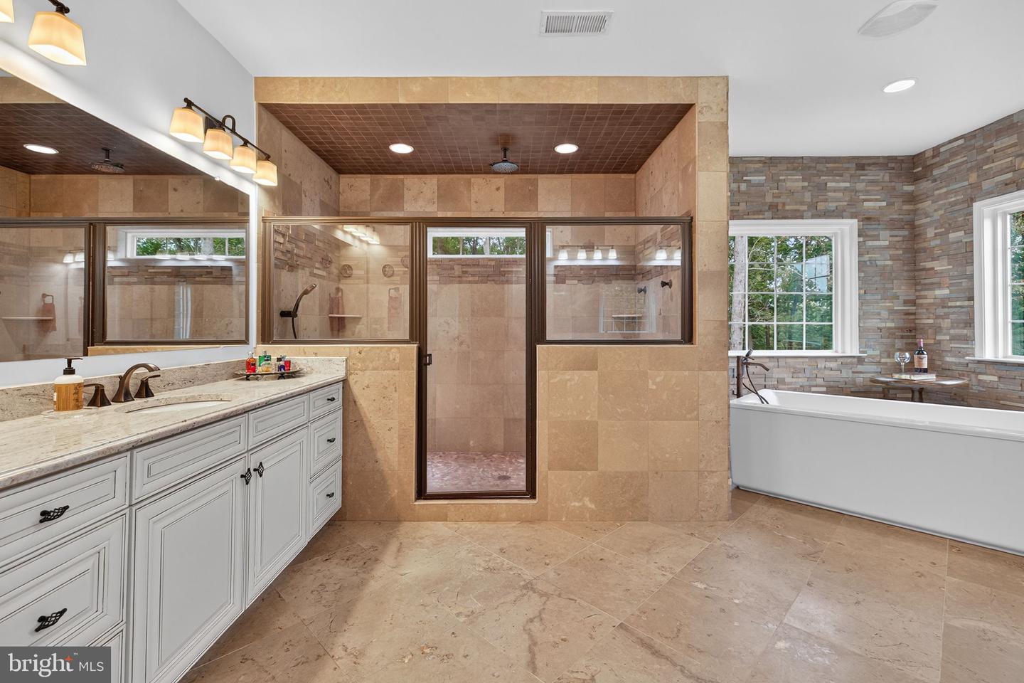 Ashburn, Virginia, 20148, United States, 5 Bedrooms Bedrooms, ,6 BathroomsBathrooms,Residential,Active,1952301