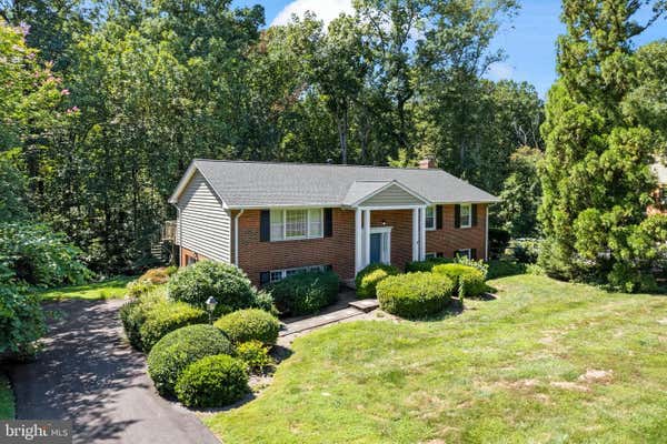 1720 FOX RUN CT, VIENNA, VA 22182 - Image 1