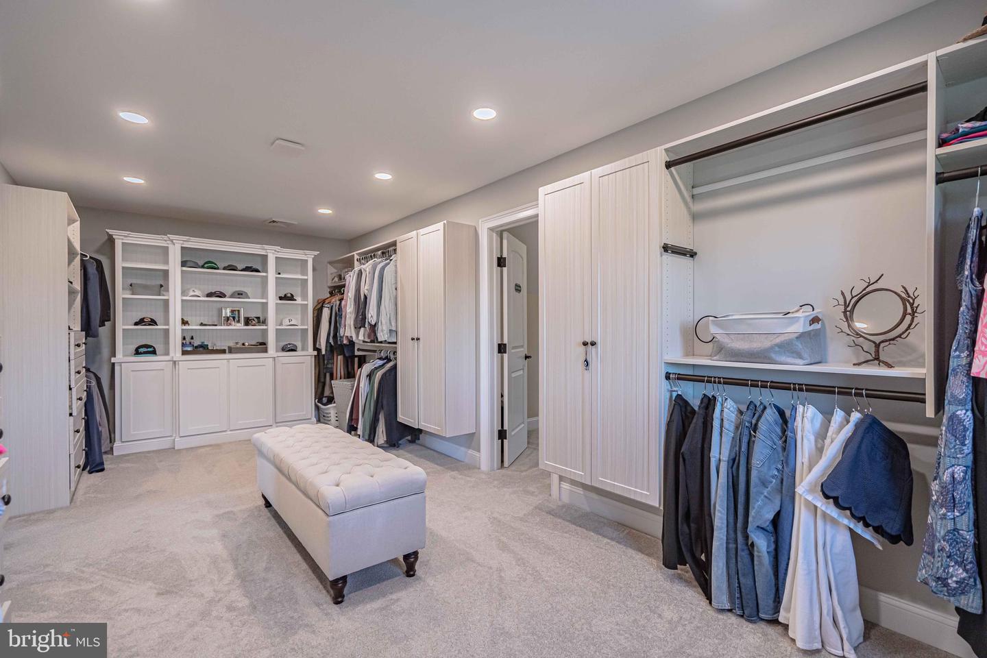 Bethlehem, Pennsylvania, 18020, United States, 4 Bedrooms Bedrooms, ,5 BathroomsBathrooms,Residential,Pending,1968396