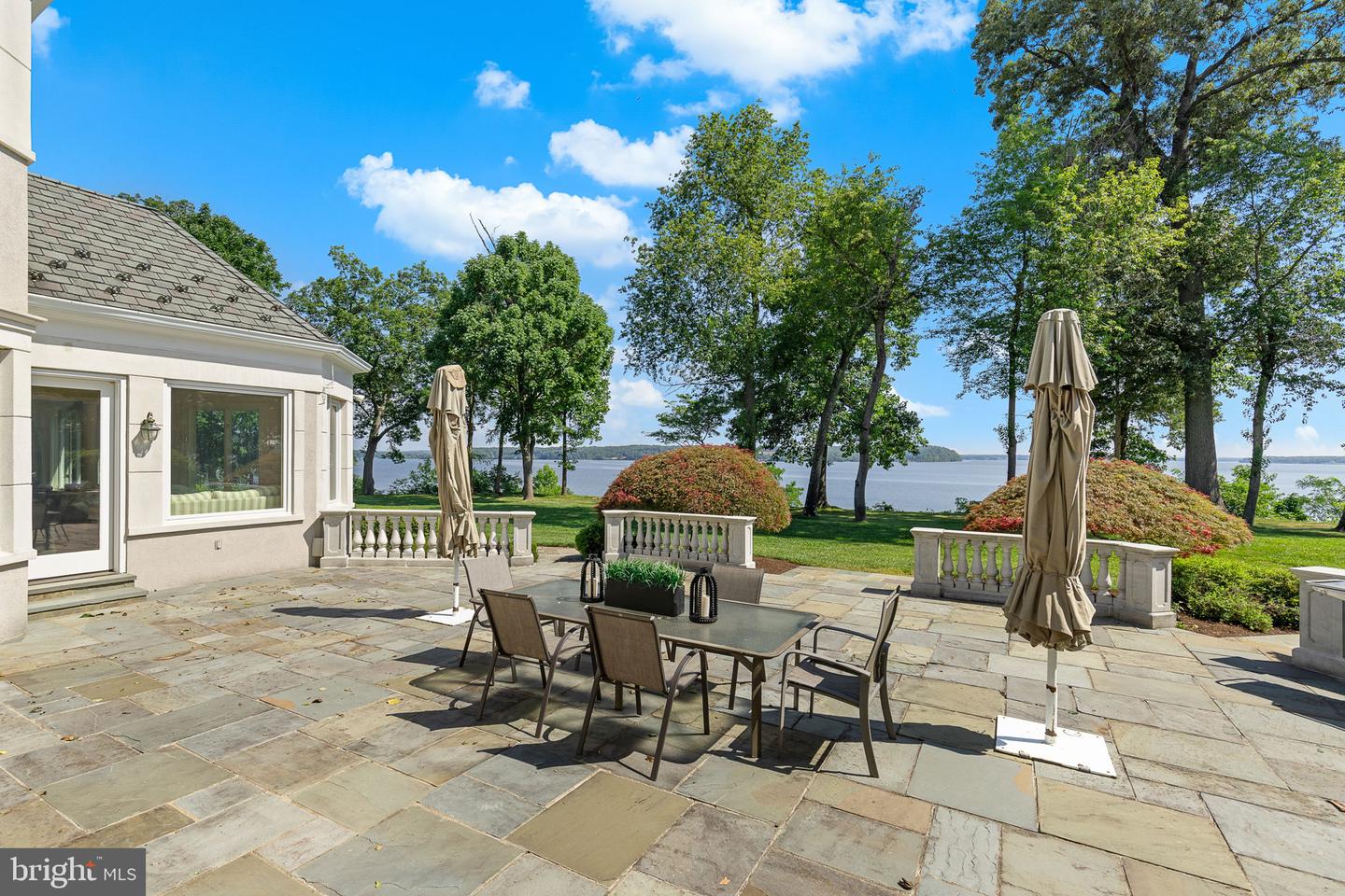 Lorton, Virginia, 22079, United States, 6 Bedrooms Bedrooms, ,8 BathroomsBathrooms,Residential,Active,1933878