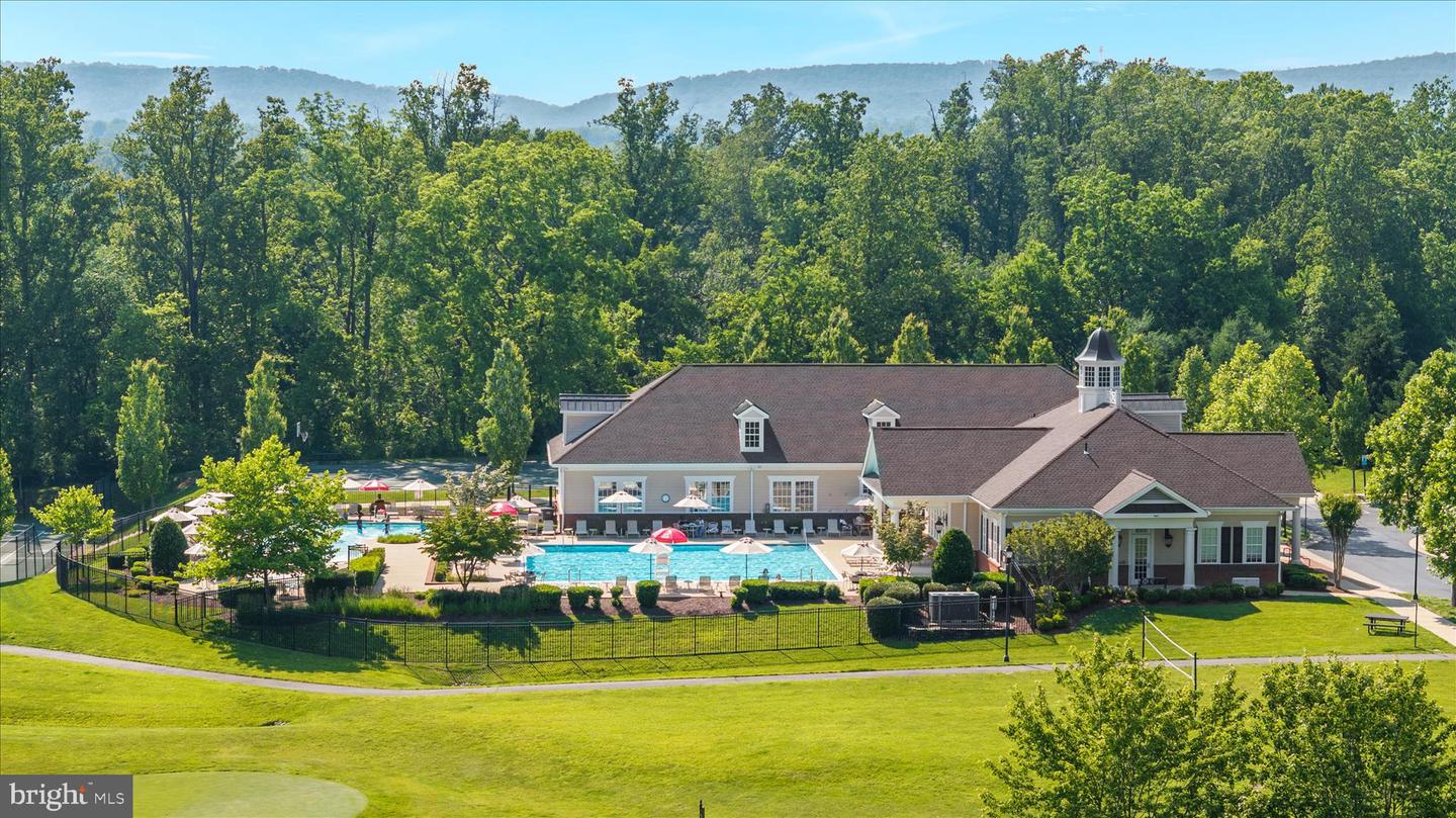 Haymarket, Virginia, 20169, United States, 5 Bedrooms Bedrooms, ,5 BathroomsBathrooms,Residential,Pending,2045778