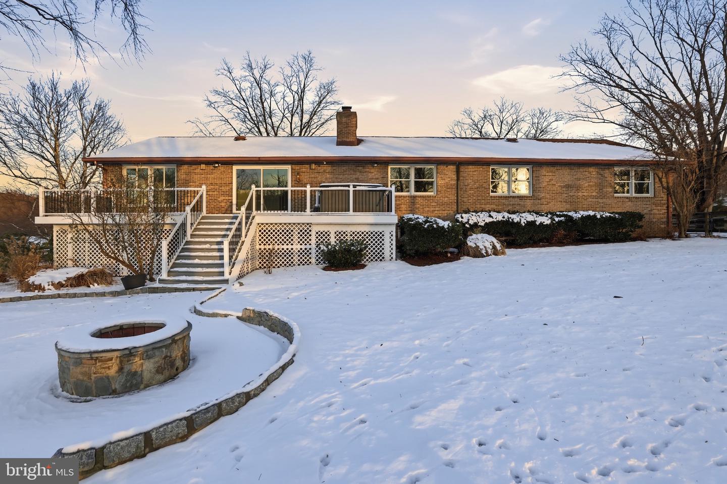 Clarksburg, Maryland, 20871, United States, 5 Bedrooms Bedrooms, ,3 BathroomsBathrooms,Residential,Active,1996277