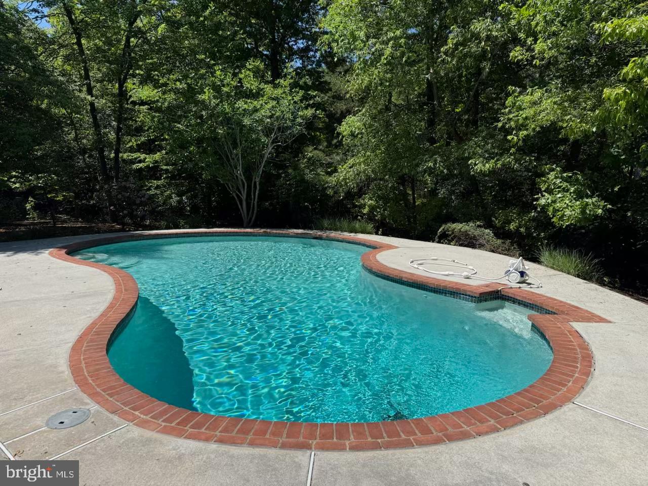 Lorton, Virginia, 22079, United States, 4 Bedrooms Bedrooms, ,4 BathroomsBathrooms,Residential,Active,2045767