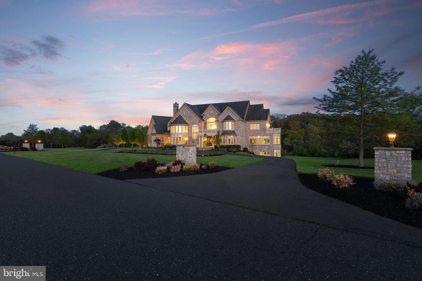 Newtown, Pennsylvania, 18940, United States, 5 Bedrooms Bedrooms, ,6 BathroomsBathrooms,Residential,Active,2044188