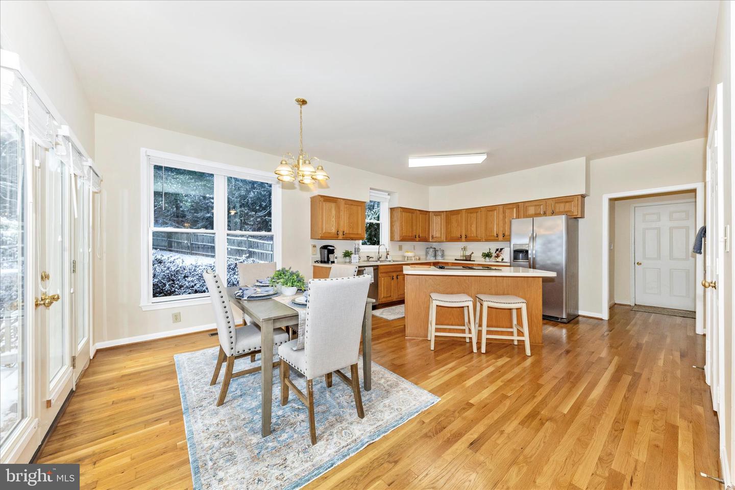 Potomac, Maryland, 20854, United States, 4 Bedrooms Bedrooms, ,5 BathroomsBathrooms,Residential,Active,2002617