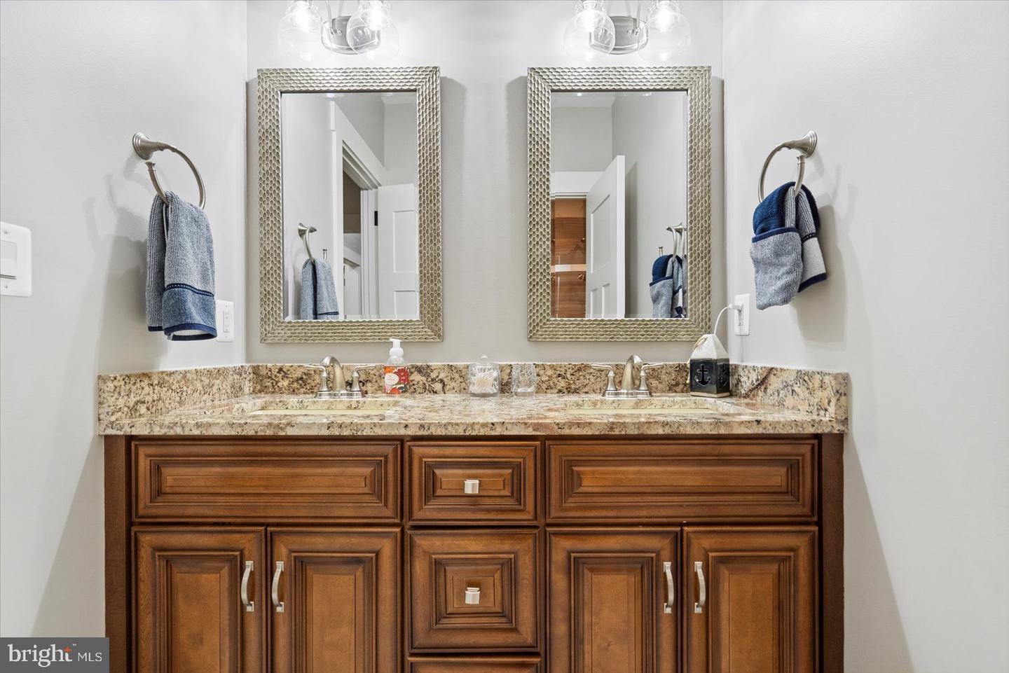 Middle River, Maryland, 21220, United States, 7 Bedrooms Bedrooms, ,7 BathroomsBathrooms,Residential,Active,1969646