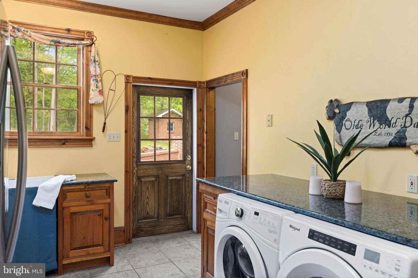 Bloomsburg, Pennsylvania, 17815, United States, 4 Bedrooms Bedrooms, ,4 BathroomsBathrooms,Residential,Active,2045762