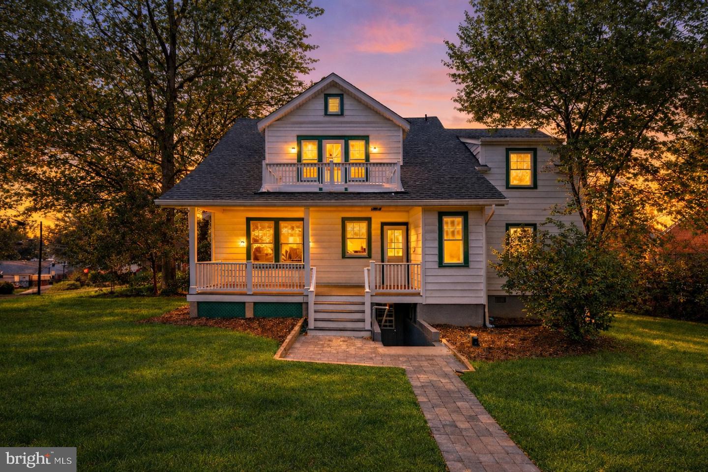 Silver Spring, Maryland, 20910, United States, 4 Bedrooms Bedrooms, ,4 BathroomsBathrooms,Residential,Active,2012220